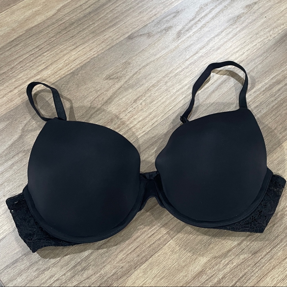 Victoria's Secret Black Lace Bra